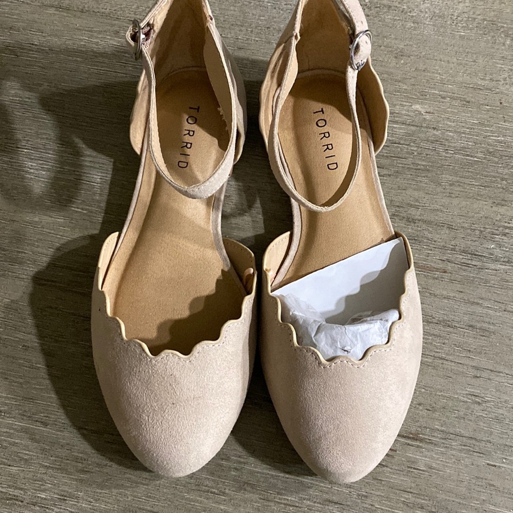 Torrid Dress Shoes size 6w